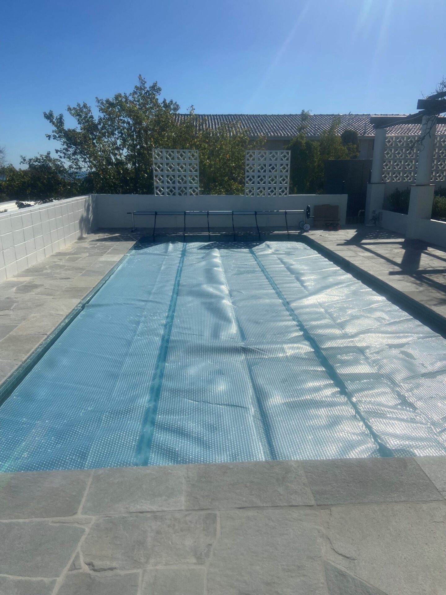 Sunline 500 Micron Solar Pool Cover - Image 4