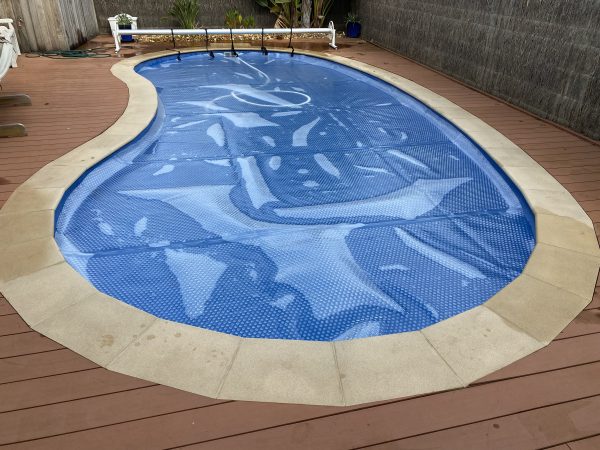 Sunline 500 Micron Solar Pool Cover - Image 2